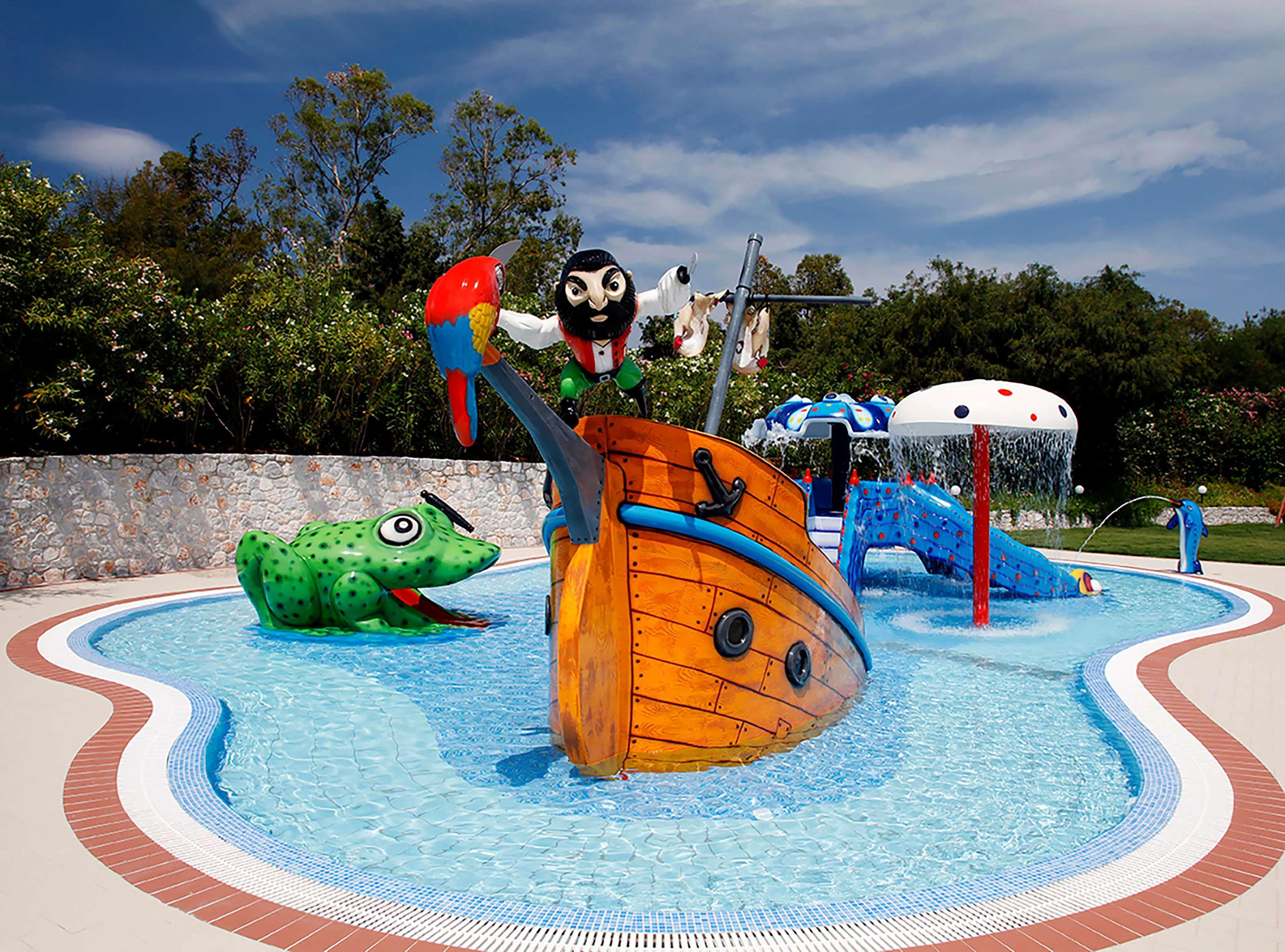 Pilot Beach Resort Georgioupoli Esterno foto